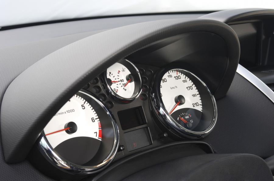  Peugeot 207 2006 года  (фото 100 из 180)